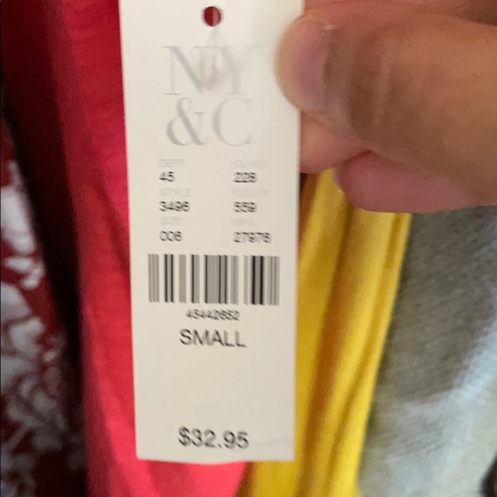 Tank top - Picture 2 of 2